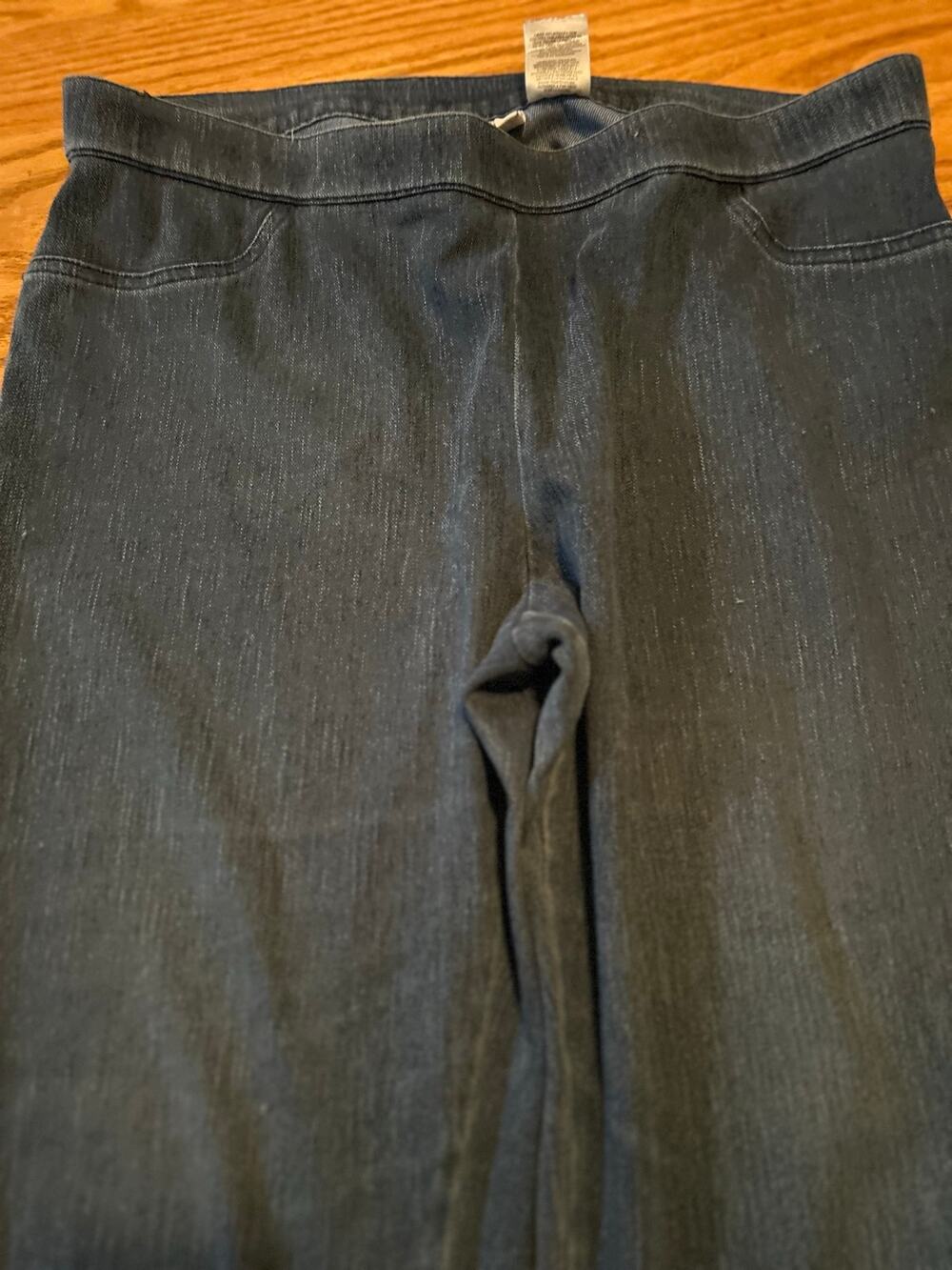 Alfred Dunner womenβs blue jeans size 18